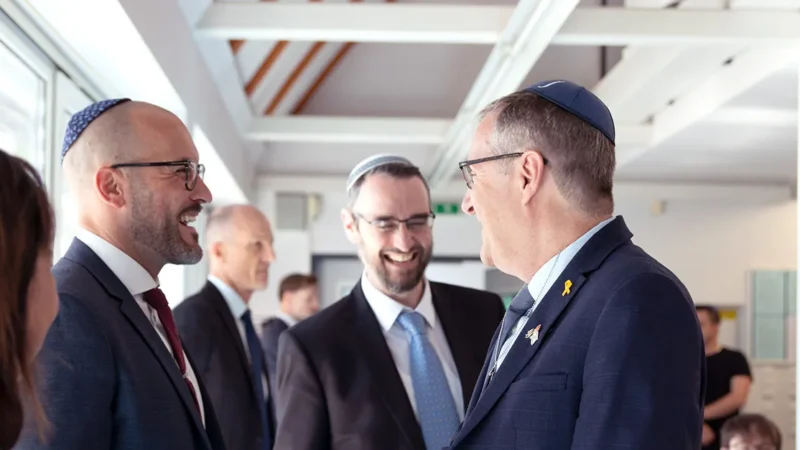 Jom HaAtzma'ut mit Botschafter David Roet
